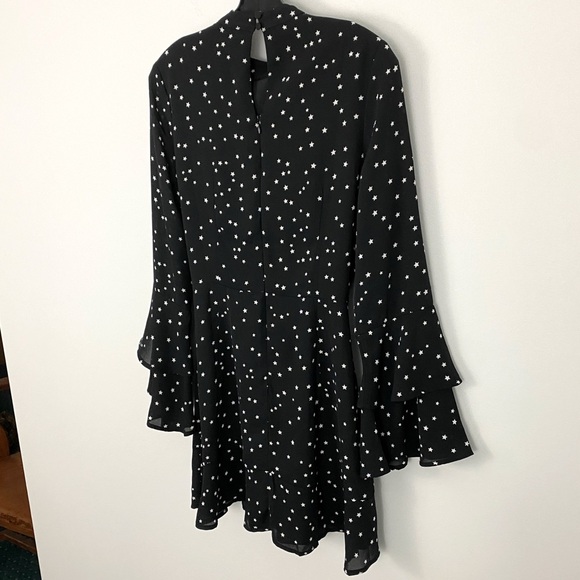 Lucky Brand size M Black with White Star Print Long Bell Sleeve Mini Dress - Picture 4 of 8